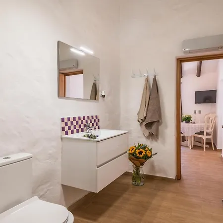 Villa Quinta Voce By Portucasa